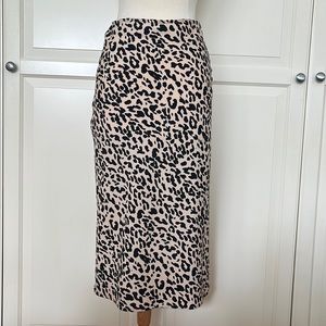 Leopard printed silky midi skirt